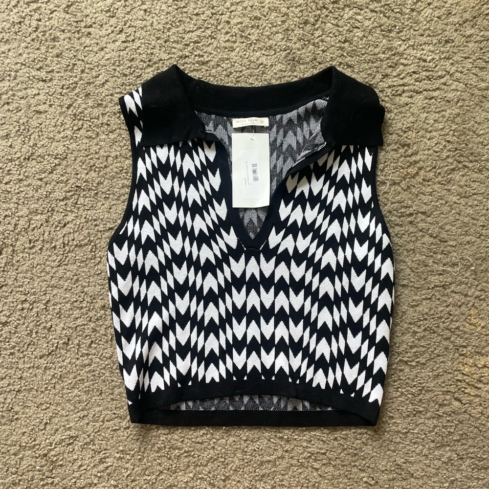 NWT sweater vest